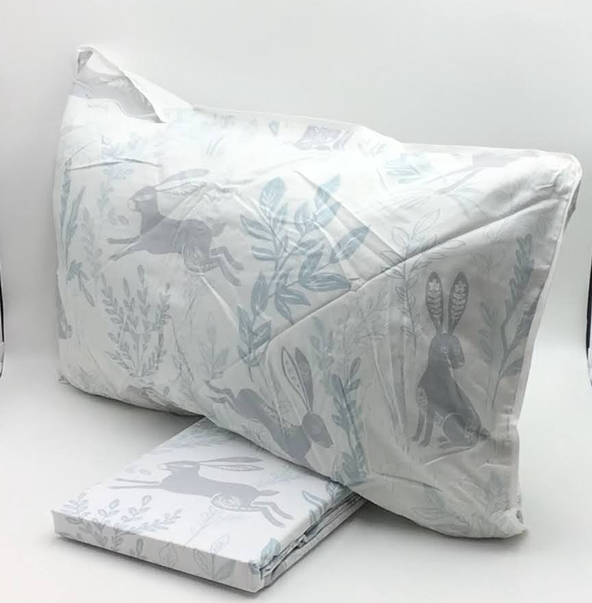 Parure copripiumino Bianca Cotton Soft modello Hare Cotton Print cotone 100% reversibile double face fantasia coniglietti - Colisè